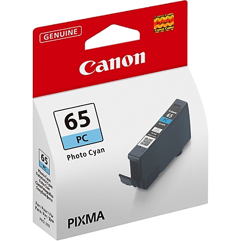 Emballage d'une cartouche d'encre Canon 65 PC Photo Cyan. L'emballage est de couleur blanche avec un couvercle rouge sur lequel le logo Canon est imprimé. La cartouche elle-même est grise et porte la mention Canon 65 PC.