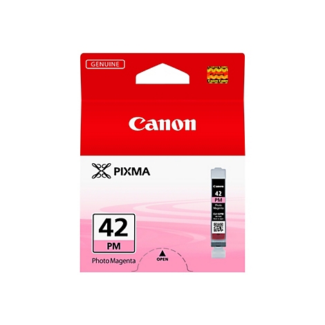 Verpackung einer Canon Tintenpatrone. Roter Hintergrund mit Schriftzug "Canon" und "PIXMA". Enthält Text: "42 PM Photo Magenta".