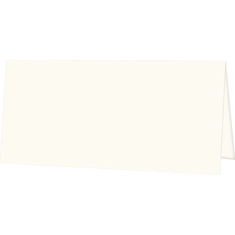 Carte rectangulaire de couleur crème, légèrement pliée et debout.