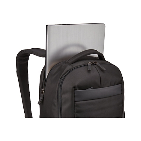 Schwarzer Rucksack mit silbernem Laptop in der RÃ¼ckentasche. Der Rucksack hat TrÃ¤ger, einen Tragegriff und eine AuÃŸentasche.
