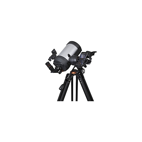 Un télescope sur trépied, avec support pour smartphone. Le tube est argenté, le trépied noir.