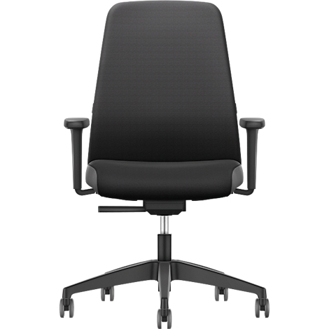 Chaise de bureau noire, vue de face. Siège, dossier et accoudoirs visibles. Cinq roulettes.