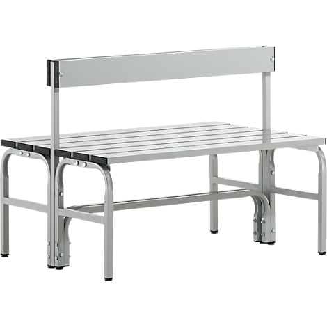 Grey park bench with backrest. The seat consists of horizontal struts, the frame is made of metal.