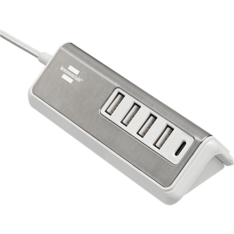 Hub USB argenté avec quatre ports et un port USB-C supplémentaire. La marque "brennenstuhl" est visible.