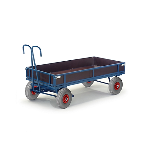 Un chariot de transport bleu avec quatre roues et une zone de chargement. Les roues sont grises avec des jantes rouges. La poignée est bleue.