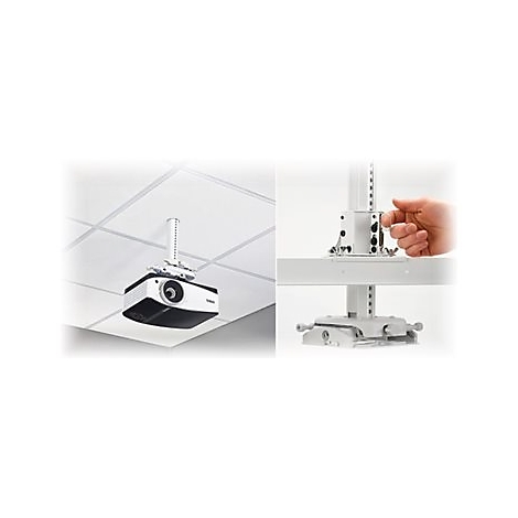 Projektor an Decke montiert. Detailansicht mit Hand, die einen Mechanismus bedient.