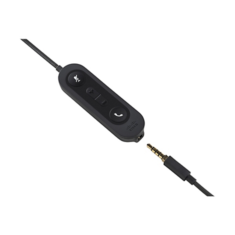 Nahaufnahme einer schwarzen Fernbedienung für ein Headset mit Lautstärke-, Stumm- und Anruftaste. Ein goldfarbener 3,5-mm-Klinkenstecker wird mit der Fernbedienung verbunden.