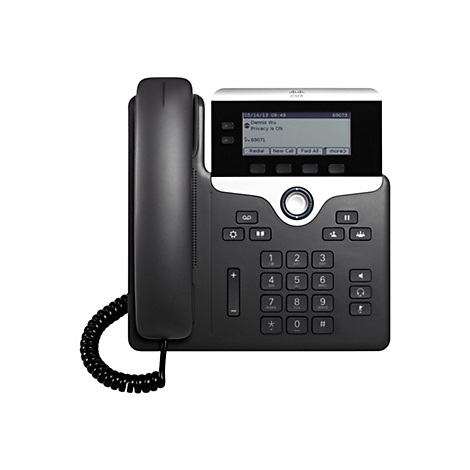 Ein schwarzes Cisco-Telefon auf weißem Hintergrund. Das Display zeigt Informationen über einen Anruf: Dennis Wu, Privacy is ON.