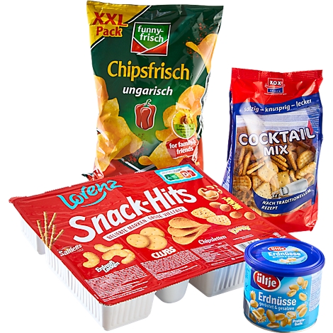 Plusieurs emballages de collations, dont Chipsfrisch, Snack-Hits, Cocktail-Mix et cacahuètes. Tous les produits sont étiquetés en allemand.