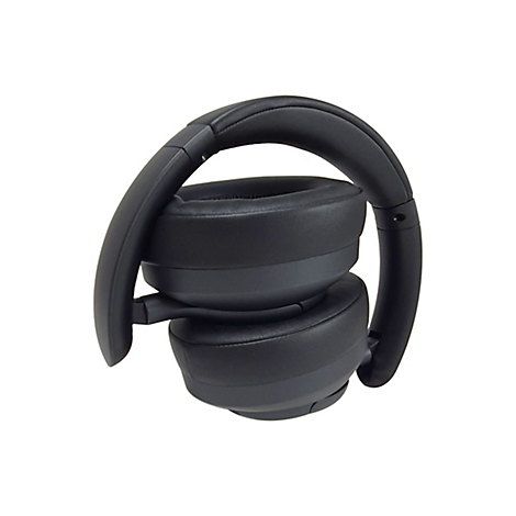 Zusammengeklappte schwarze Over-Ear-Kopfhörer vor weißem Hintergrund.