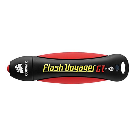 Ein schwarzer und roter USB-Stick mit der Aufschrift "Flash Voyager GT" in Gelb. Rechts steht "USB 3.0".
