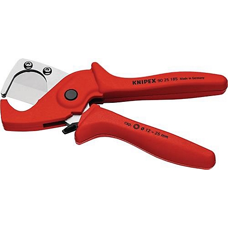 Coupe-tube rouge avec lame argentée. "KNIPEX" est écrit sur la poignée.