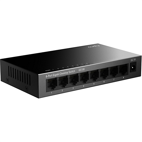Schwarzer Cudy 8-Port Gigabit Desktop Switch in Perspektive vor weißem Hintergrund.