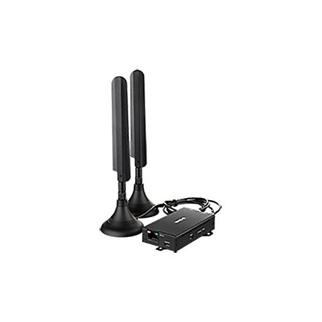 Schwarzes Router-Set mit zwei Antennen und einer Steuerbox.