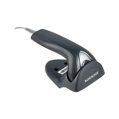 Un scanner de codes-barres noir avec un support. L'appareil et le support sont inclinés, le câble est connecté. Datalogic est écrit sur le scanner.