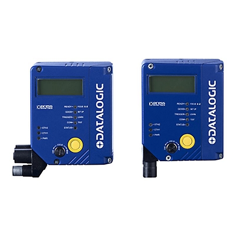 Zwei blaue elektronische Geräte mit Text und Anzeigen. Aufschrift DATALOGIC, Knöpfe und Anschlüsse.