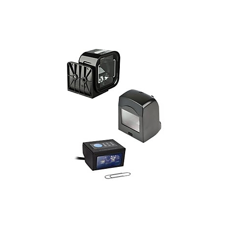 Plusieurs lecteurs de codes-barres noirs, un trombone à côté.