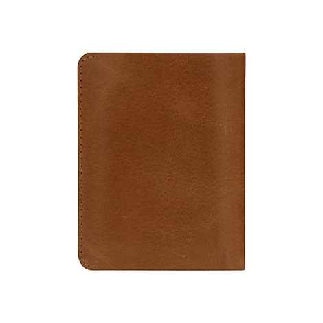 Rechteckige Lederhülle in Braun, Naht an der Seite. Abgerundete Ecke. Strukturierte Oberfläche.