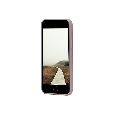 Ein Smartphone mit rosafarbenem Gehäuse. Auf dem Display ist ein Holzweg in einer Landschaft zu sehen.