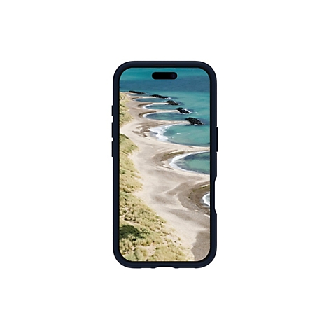 Dunkelblaues Handy mit einer Abbildung einer Küstenlandschaft mit Meer, Strand und Steinen im Wasser.