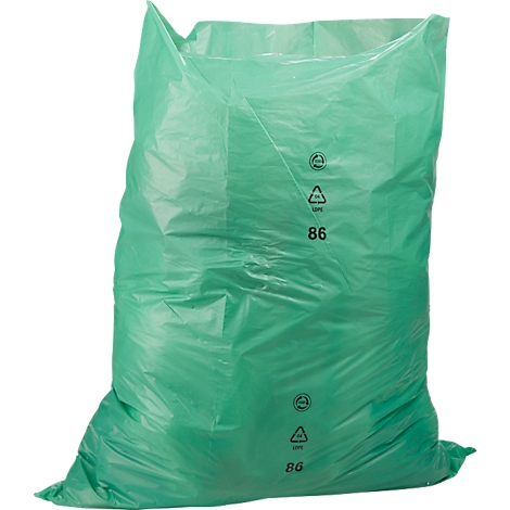 Grüner Müllsack, leicht zerknittert, mit den Aufdrucken von Recycling Symbolen und der Zahl 86.