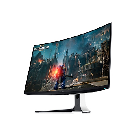 Gebogener Alienware-Monitor mit Spielgrafik von "Space Marine". Der Monitor steht auf einem weißen Ständer. Die Grafik zeigt eine zerstörte Stadt mit einem Space Marine.