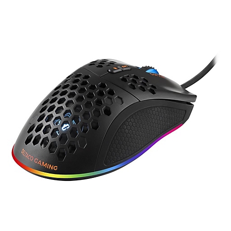 Schwarze Gaming-Maus mit Wabenmuster-Gehäuse, RGB-Beleuchtung und Kabel, auf weißem Hintergrund.