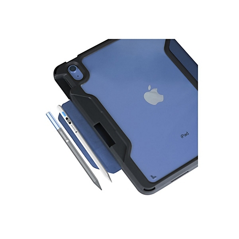 Blaues iPad in einer robusten schwarzen Schutzhülle mit zwei Eingabestiften daneben auf weißem Hintergrund.