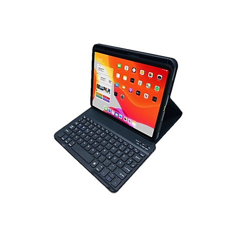 Ein Tablet mit einer Schutzhülle und integrierter Tastatur, das auf weißem Hintergrund steht.