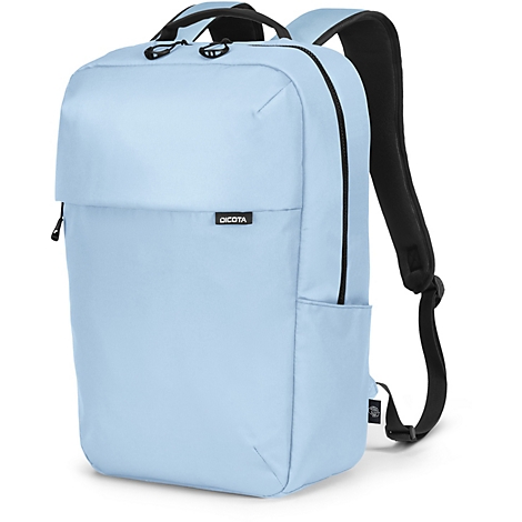 Hellblauer Rucksack mit schwarzen Details und DICOTA-Logo. Auf weißem Hintergrund.