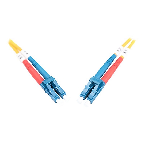 Zwei blaue Glasfaserstecker mit roten und blauen Kabeln auf weißem Hintergrund, Beschriftung A1 und A2.