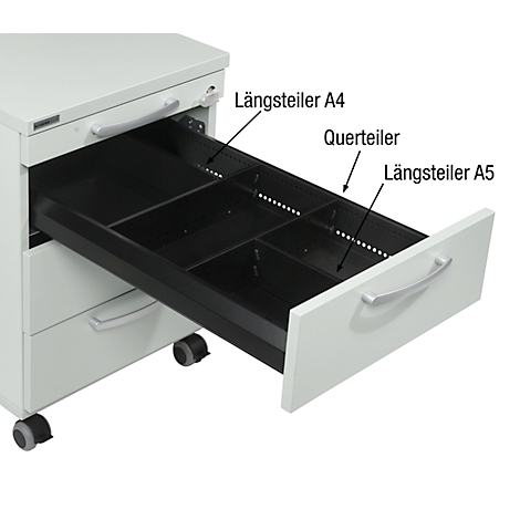 A white mobile pedestal with an open drawer. Drawer dividers are inserted, labeled with "Längsteiler A4", "Querteiler" and "Längsteiler A5".