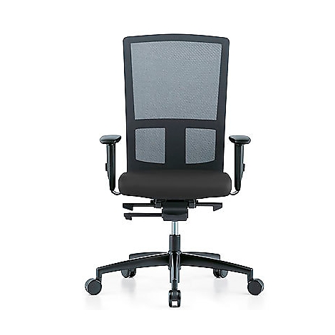 Schwarzer Bürostuhl mit Netzrücken, Armlehnen und Rollen.