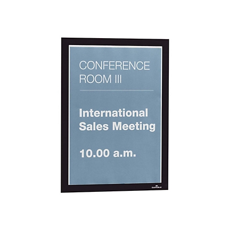 Konferenzraumbeschilderung mit Text: „Conference Room III, International Sales Meeting, 10.00 a.m.“