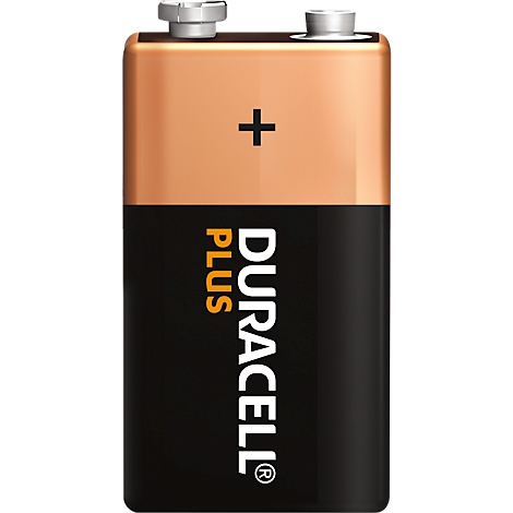 Een 9-volt Duracell Plus batterij tegen een witte achtergrond.