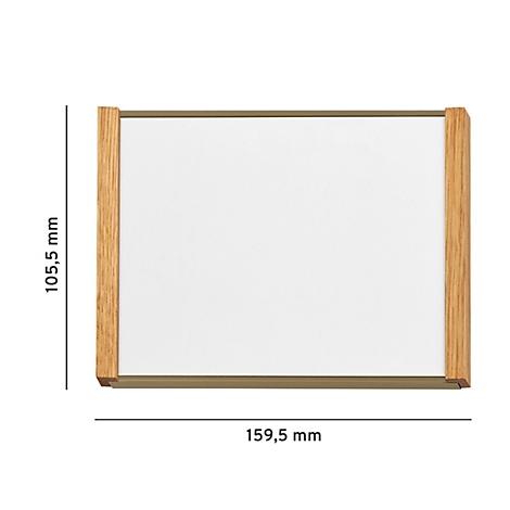 Rechthoekig wit bord met houten frame. Afmetingen: 159,5 mm x 105,5 mm.
