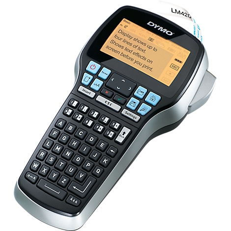 Dymo label maker with screen and keyboard. The display says: Displays up to four lines of text.