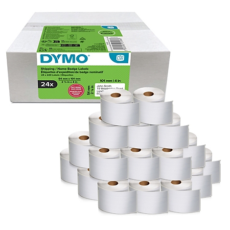 Dymo-Etiketten in einer Schachtel und als Rollen. Auf der Verpackung steht "Shipping / Name Badge Labels".
