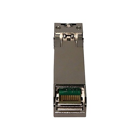 Metallfarbener SFP-Transceiver, einsteckbares Netzwerkmodul. Oben und unten Schrauben, an der Front goldene Pins auf grüner Platine.