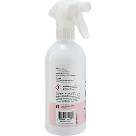 Witte spuitfles met roze etiket. Tekstdetails en waarschuwingen zijn afgedrukt. De spuitkop is wit.