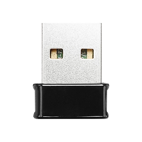 Nahaufnahme eines silbernen USB-Empfängers mit schwarzem Ende vor weißem Hintergrund.