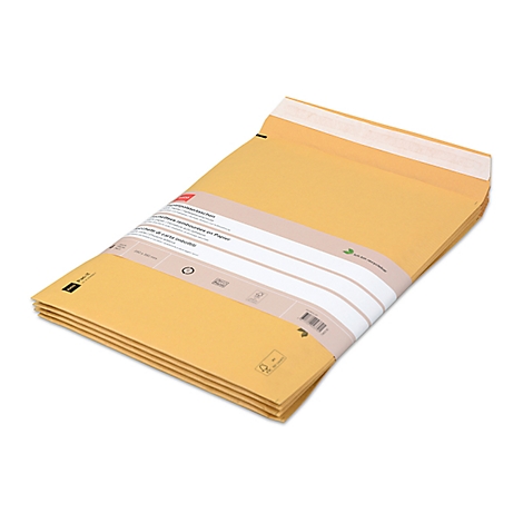 Une pile de pochettes à bulles jaune-brun. Une bande de fermeture est en haut.