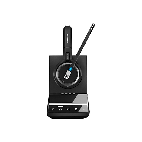 Schwarzes Sennheiser SDW 30 Headset, auf Ladestation. Mikrofonarm angewinkelt. Auf der Station sind Bedienelemente zu sehen.