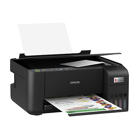 Ein schwarzer Epson Ecotank Drucker, der ein buntes Blatt mit mathematischen Aufgaben bedruckt. Rechts sind die Tanks mit Tinte zu sehen.