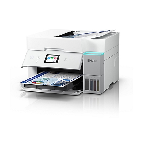 Une imprimante multifonction Epson blanche imprimant un document avec des graphiques. Un écran est visible sur l'imprimante.