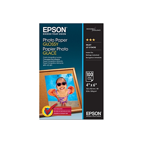 Epson Hochglanz-Fotopapier-Packung, 10 x 15 cm, mit einem Foto eines fröhlichen Kindes im Pool auf der Vorderseite.