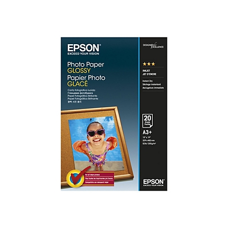 Epson Glossy Fotopapier Verpackung im A3+ Format mit einem Foto eines fröhlichen Kindes in einem Pool.