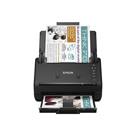 Ein schwarzer Epson-Scanner mit geÃ¶ffnetem Einzug und zwei eingelegten BlÃ¤ttern mit Text. Das GerÃ¤t ist vor weiÃŸem Hintergrund platziert.