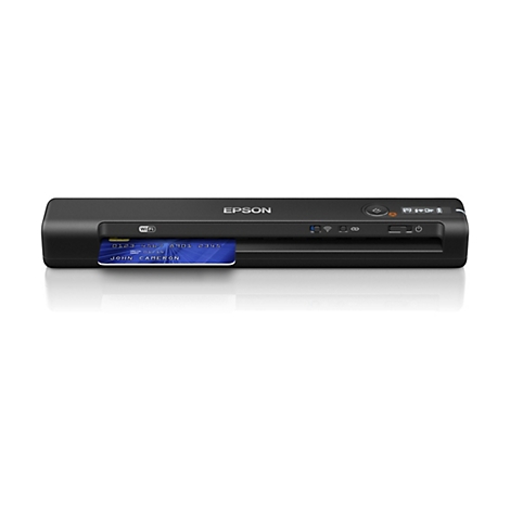 Un scanner Epson noir avec une carte de crédit insérée. La carte indique "JOHN CAMERON".