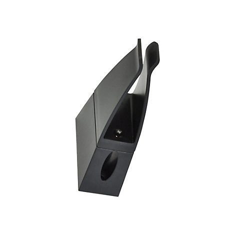 Schwarzer Wandbriefhalter. Gebogene Form mit einer Ã–ffnung fÃ¼r Post oder Papiere.